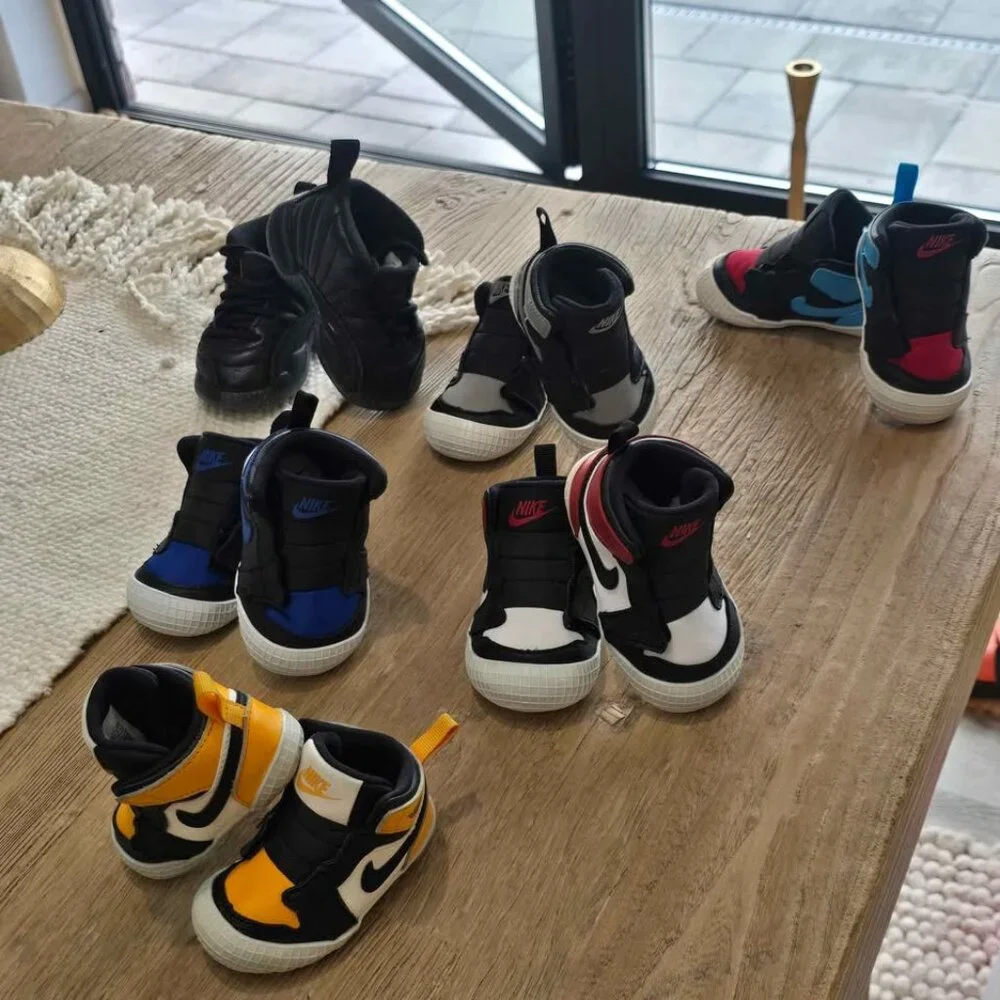 6 baby nike and Jordan shoes 5 crib shoes and one hard bottom size 2c, 3c, 4c